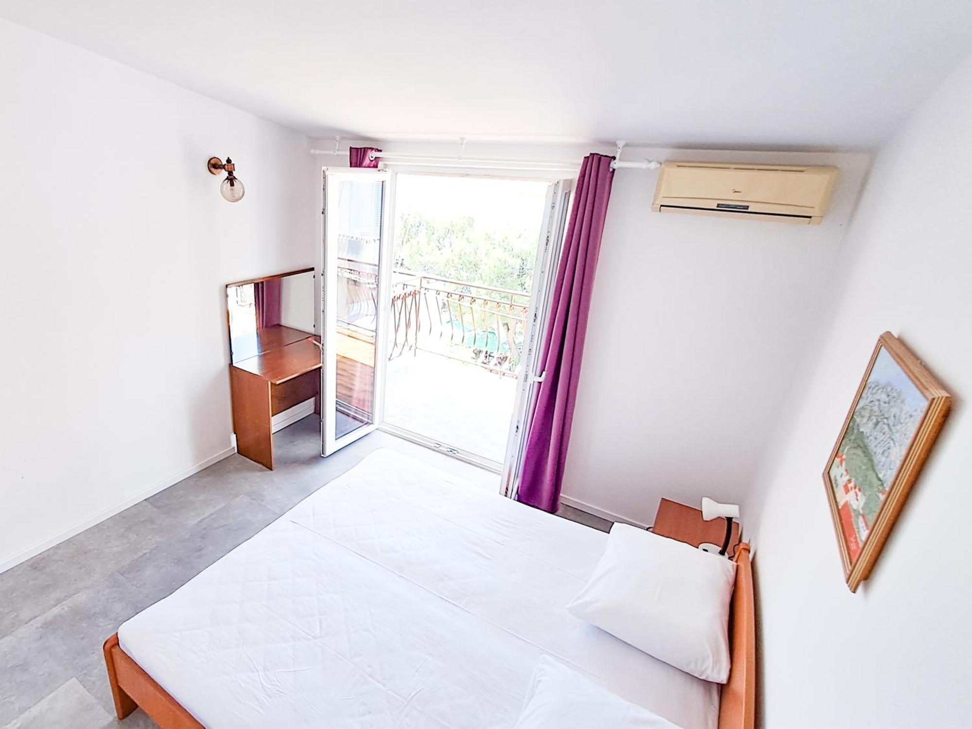 Apartments Jd Tucepi Luaran gambar